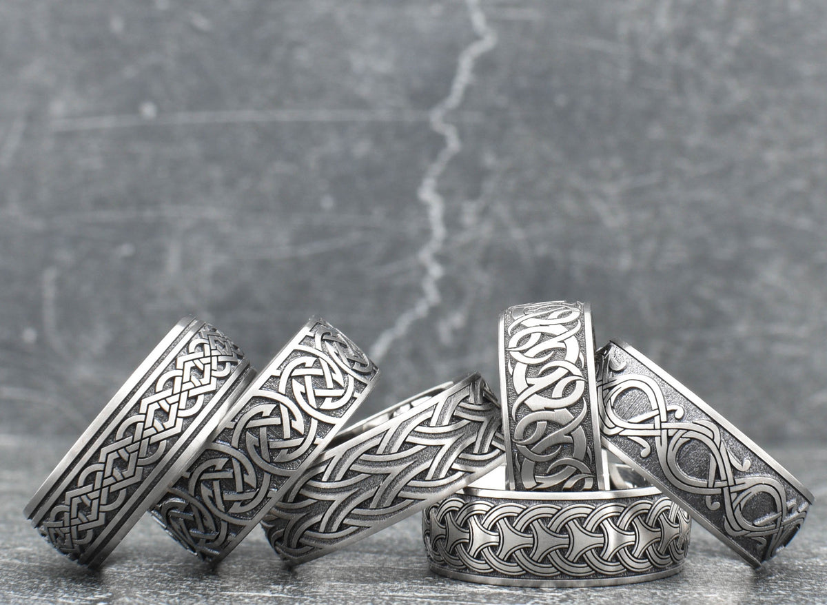 Unique Titanium Laser Engraved Rings